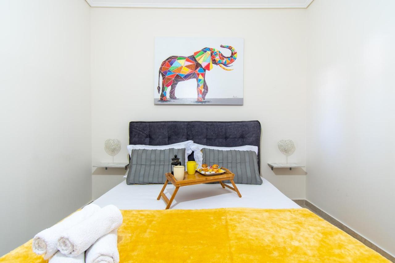 Yelayellow House Near To Airport, Rafina Port And Metropolitan Expo Artemida  Exterior foto